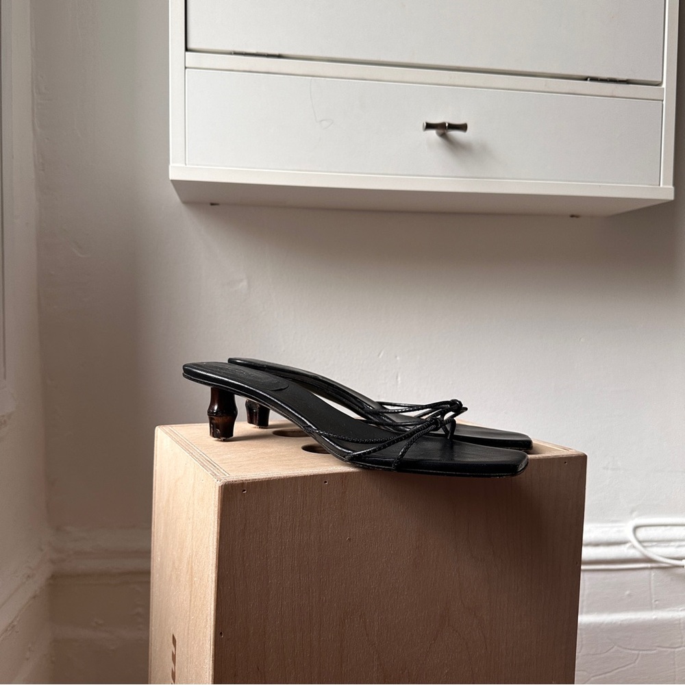 Gucci bamboo leather slides